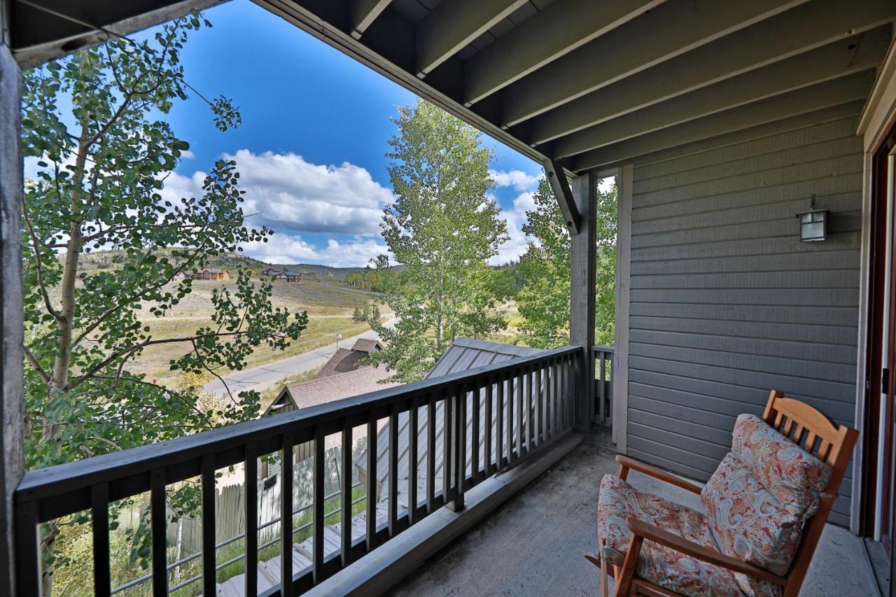 Kicking Horse Lodges 3-202 グランビー エクステリア 写真