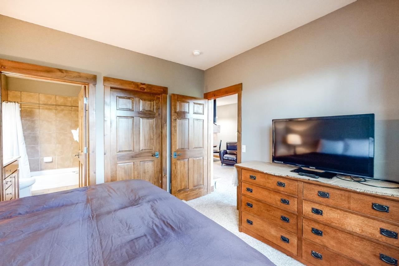 Kicking Horse Lodges 3-202 グランビー エクステリア 写真