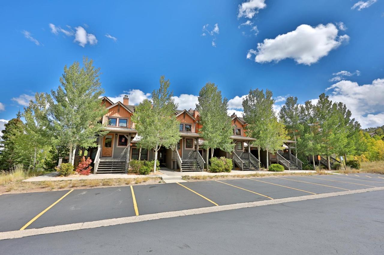 Kicking Horse Lodges 3-202 グランビー エクステリア 写真