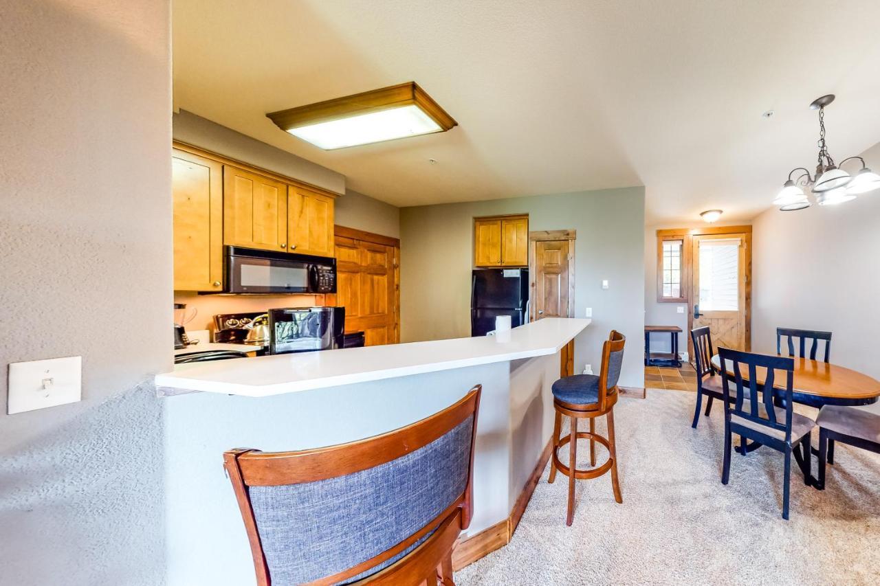 Kicking Horse Lodges 3-202 グランビー エクステリア 写真