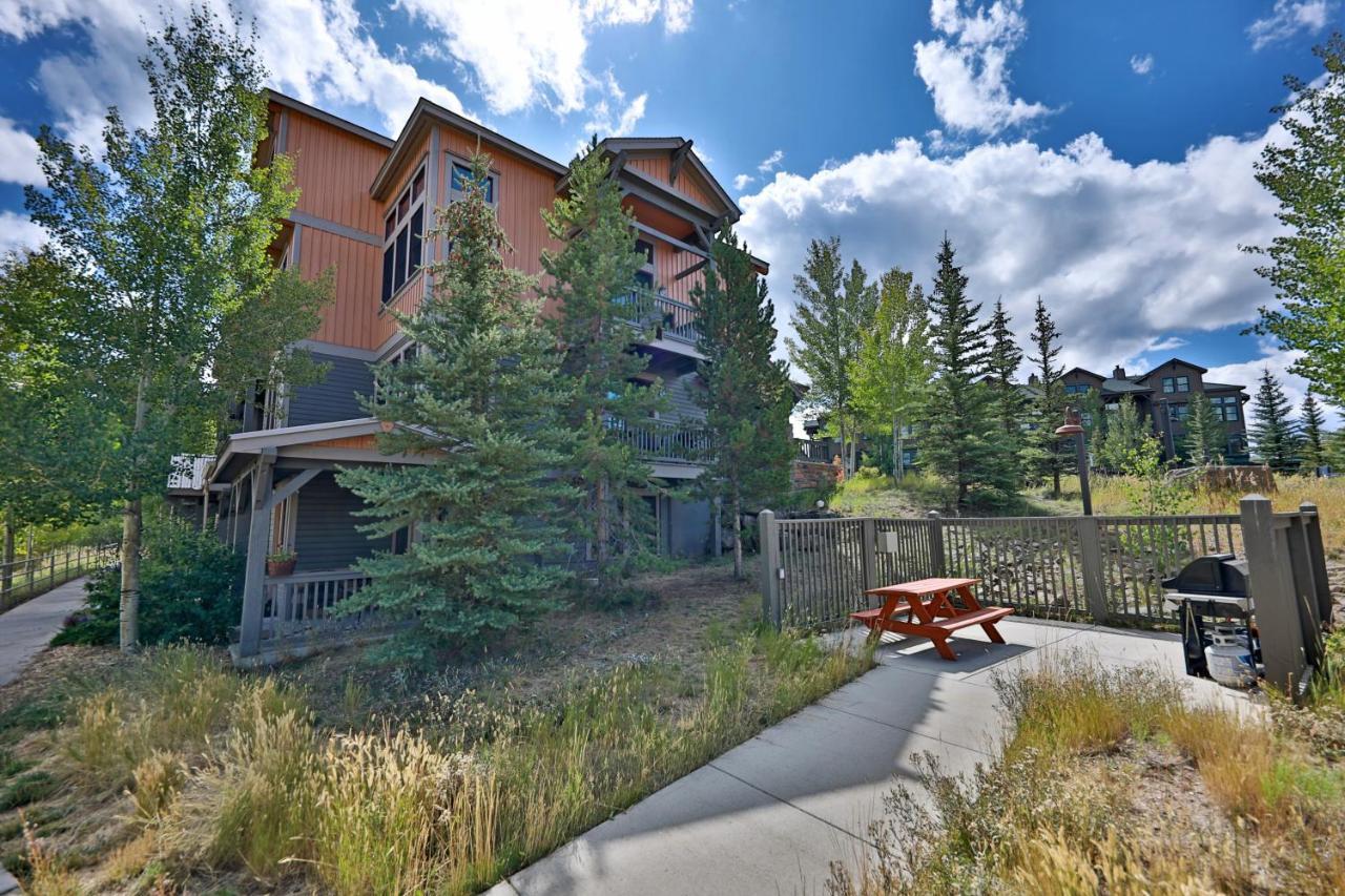 Kicking Horse Lodges 3-202 グランビー エクステリア 写真
